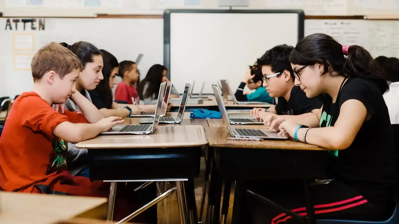 Students using new technology in class